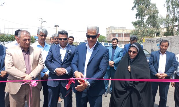 افتتاح و کلنگزنی پروژه های عمرانی بخش مرکزی جیرفت افتتاح و کلنگزنی پروژه های عمرانی بخش مرکزی جیرفت