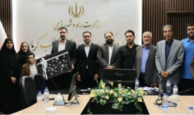 نشست همافزایی مدیرکل راه و شهرسازی جنوب کرمان با نهادهای مردمی نشست همافزایی مدیرکل راه و شهرسازی جنوب کرمان با نهادهای مردمی